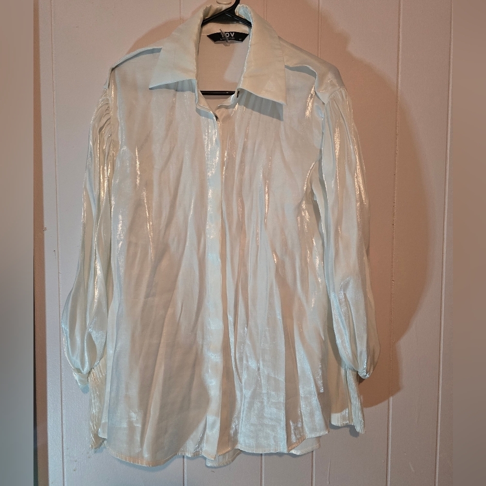 TOV Los Angeles Sheer white shimmering button-down. Women's 44